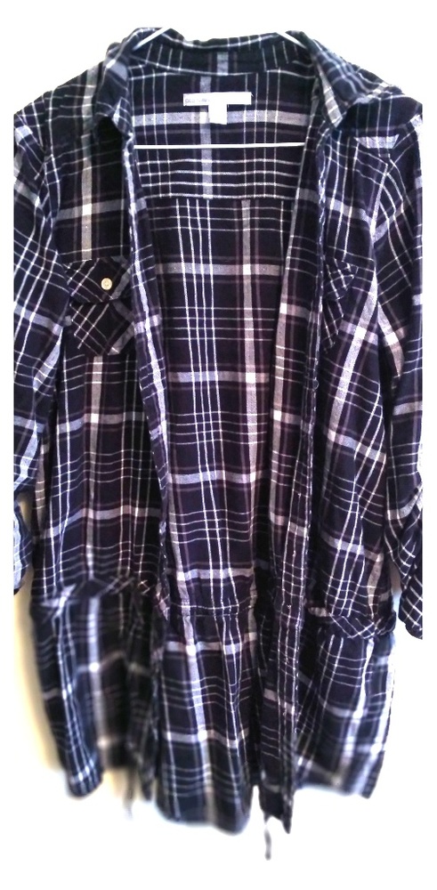 BOGO  Old Navy Plaid Cinch Waist Buttoned Shirt